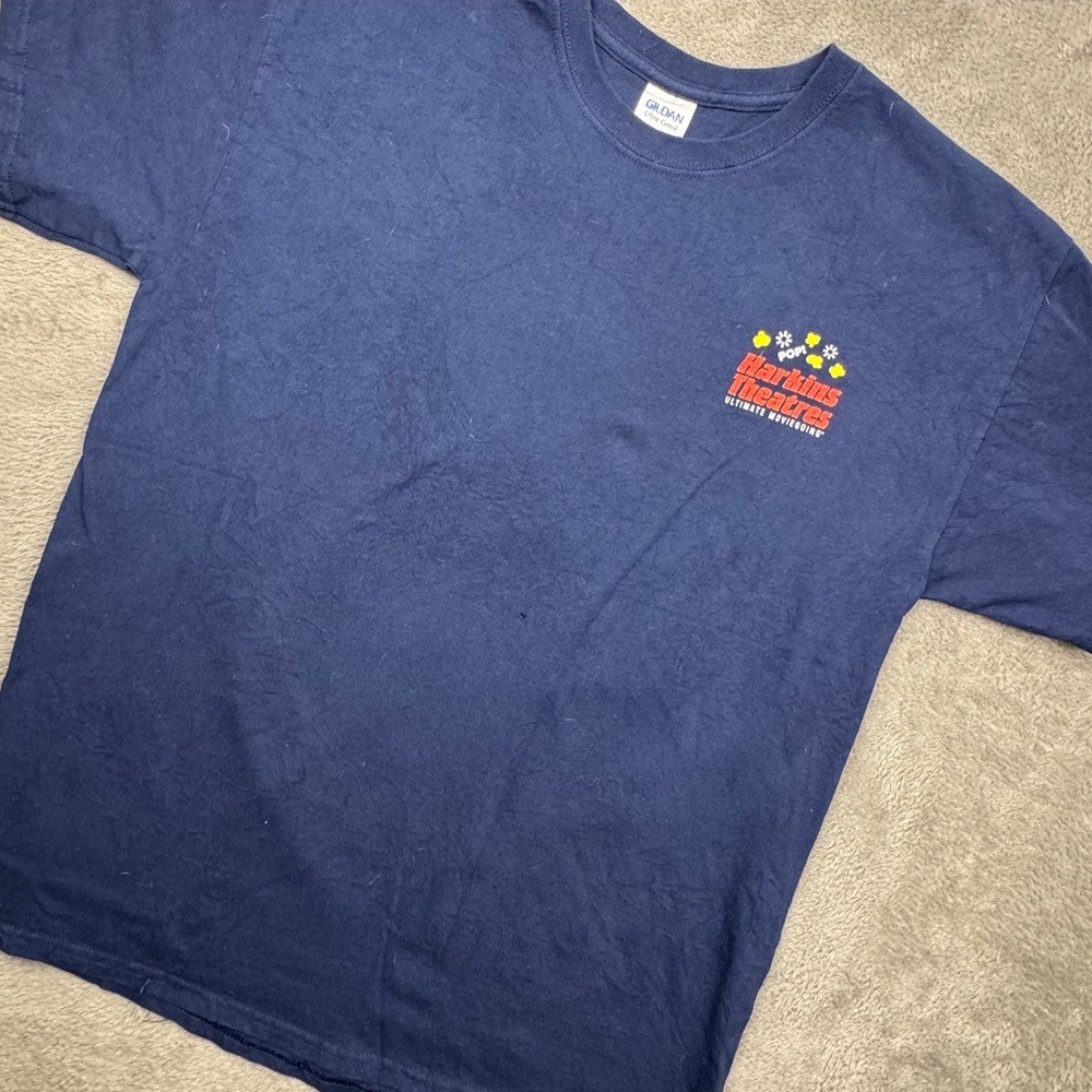 Gildan Harkins Theatres T-Shirt Men Large Navy Good 2014 Movie Promo Graphic Tee
